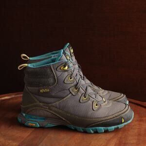 Ahnu Boots Womens Size 7 Gray Sugarpine Waterproof Hiking Outdoor Gorpcore READ